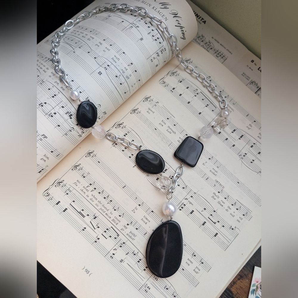 Elegant Black and Silver Necklace